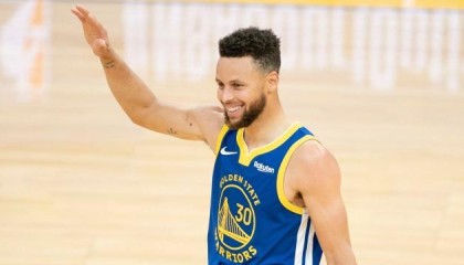 世界杯高清直播平台-NBA球员风评调查：库里正面、负面评价全部排名第一