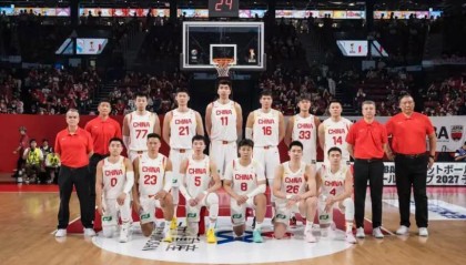 世界杯在线观看入口-中国男篮两连胜，三大球员必须淘汰，张镇麟很难再加入